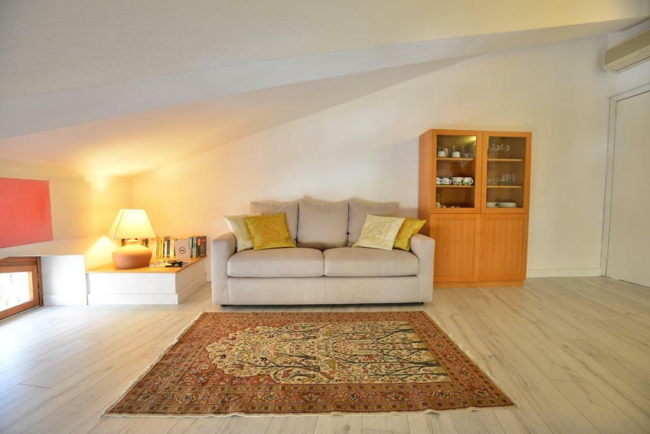 Maison Matisse Apartment Каляри Екстериор снимка