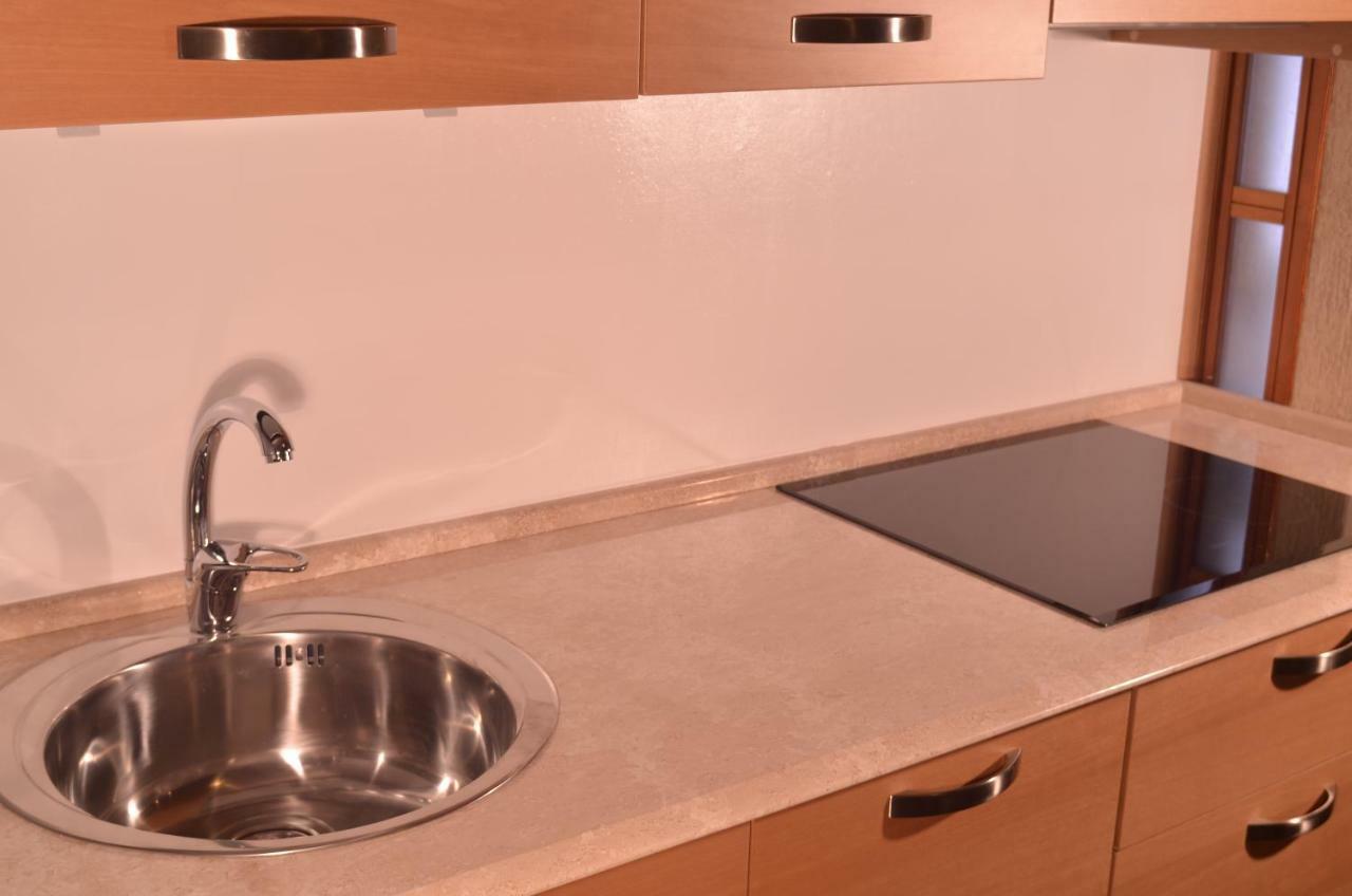 Maison Matisse Apartment Каляри Екстериор снимка